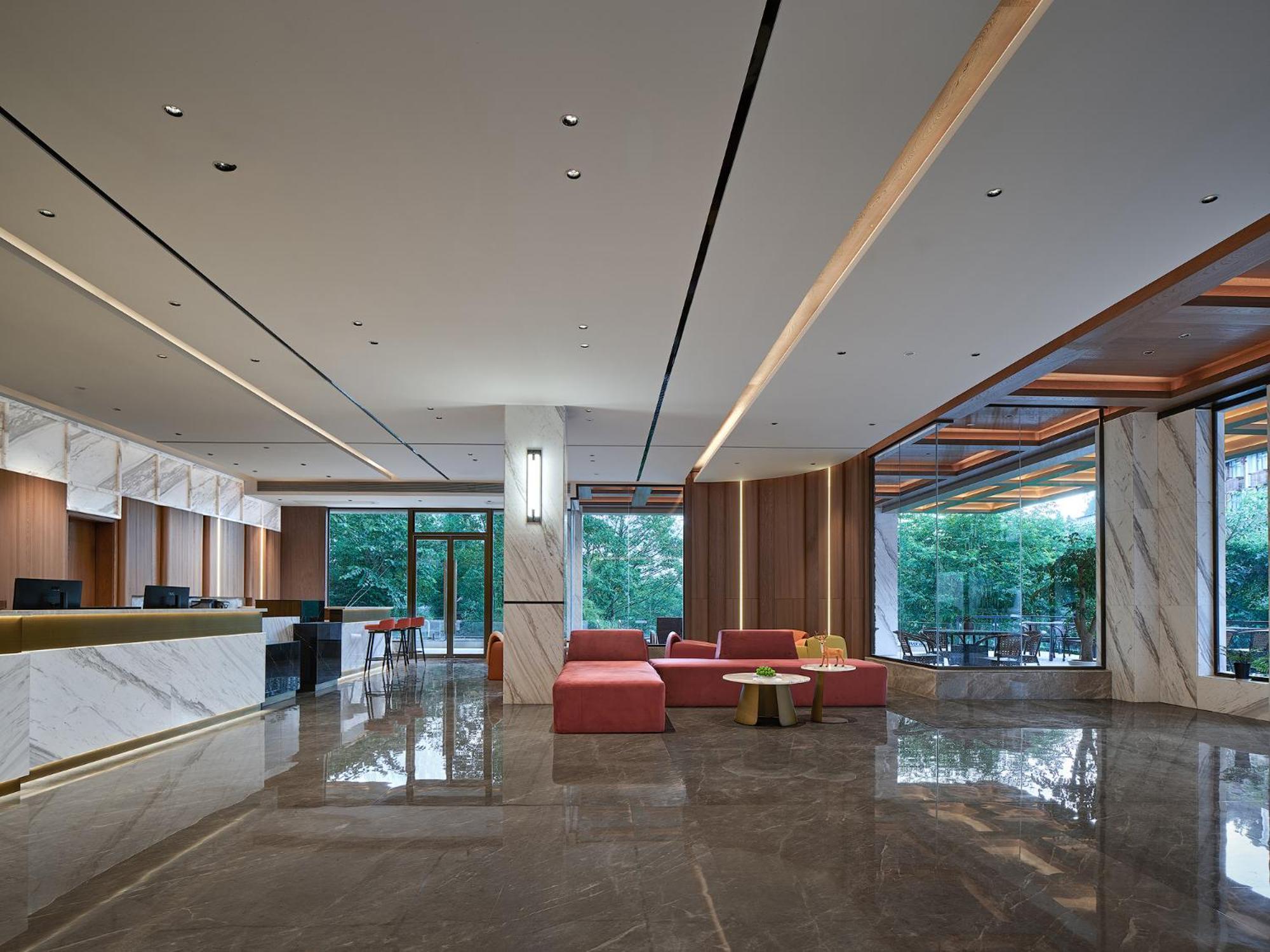 Zhangjiajie Utopia Hotel--Free One Way Pick Up Service Over 2 Nights Екстериор снимка